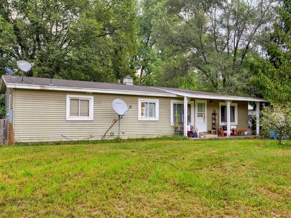 2503 Beach Court, Allegan, MI 49010