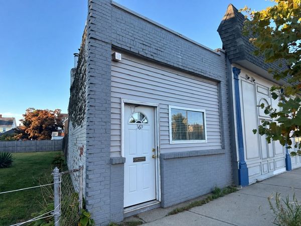 369 Salem St, Medford, MA 02155