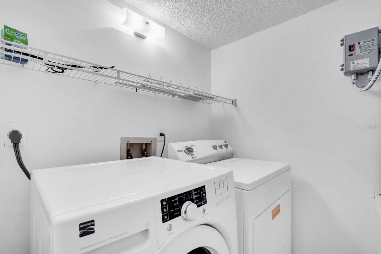 7294 Cloister Drive, Unit 4, Sarasota, FL 34231 Photo
