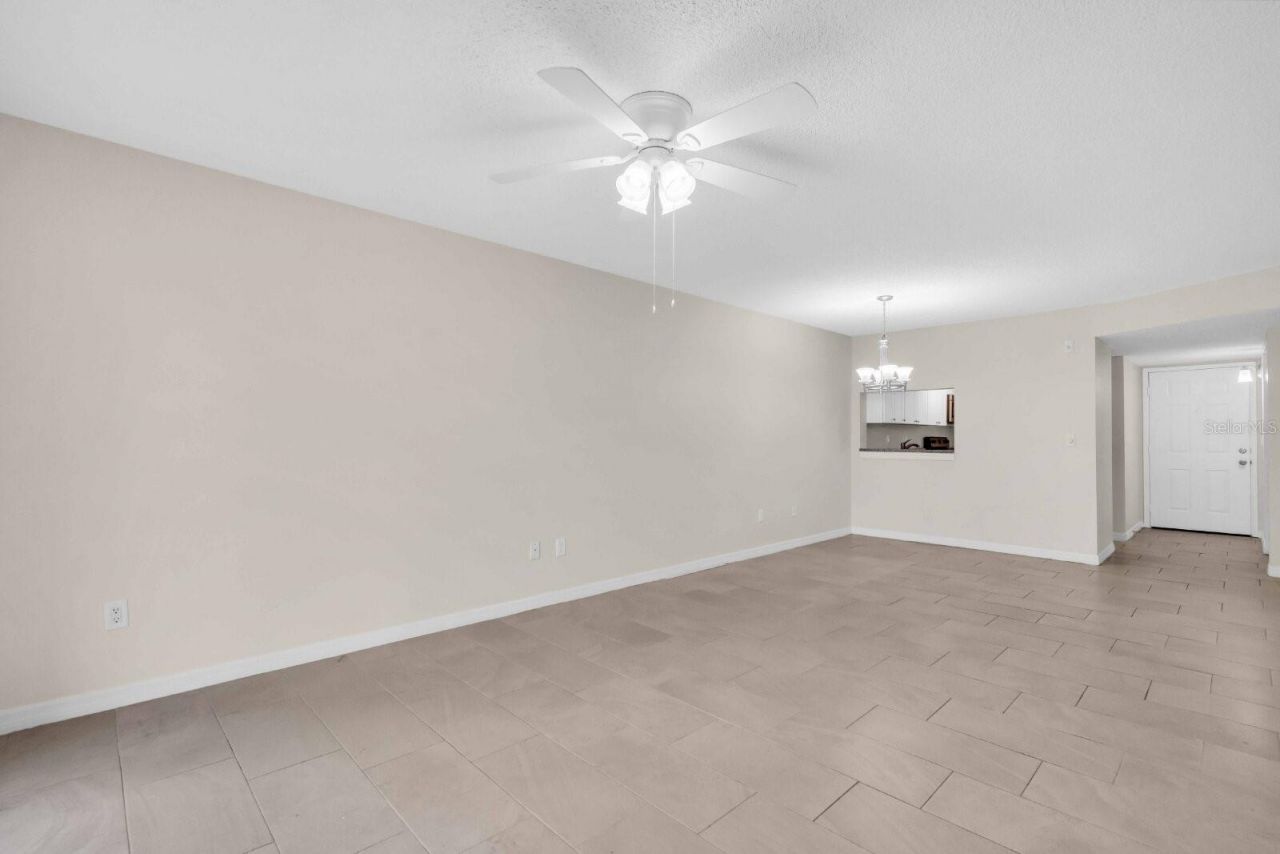 7294 Cloister Drive, Unit 4, Sarasota, FL 34231 Photo