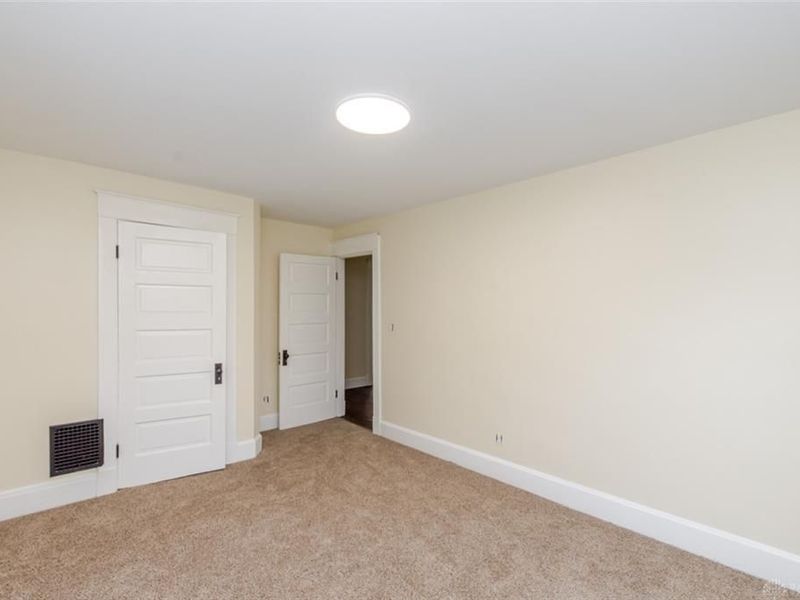 110 N Sutphin Street, Middletown, OH 45042 Photo 26