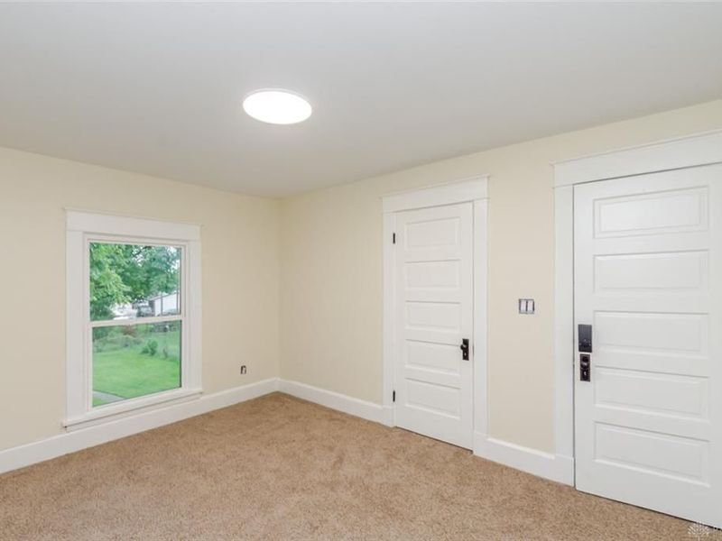 110 N Sutphin Street, Middletown, OH 45042 Photo 31