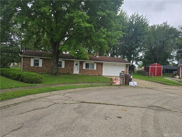 413 Laura Circle, Eaton, OH 45320
