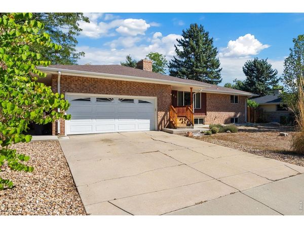 44 Dartmouth Cir, Longmont, CO 80503