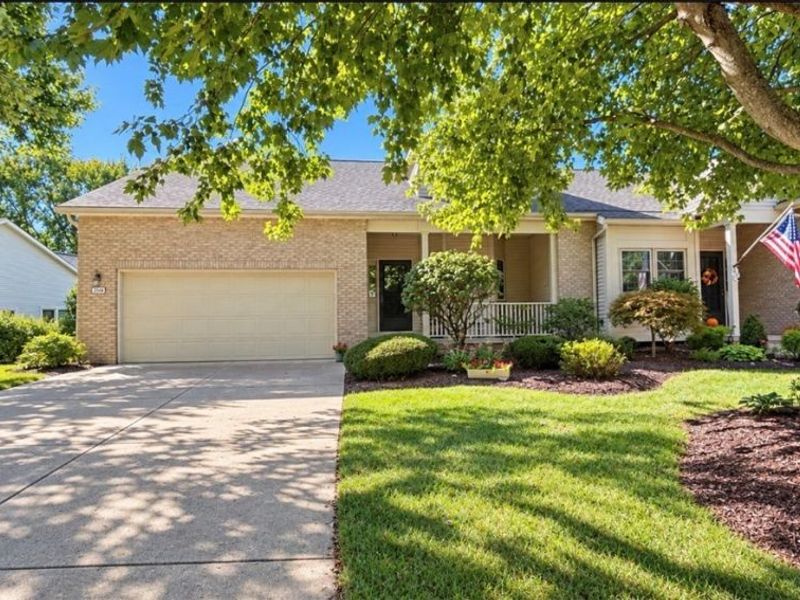 2548 Glenshire Circle , Uniontown, OH 44685 Photo 1