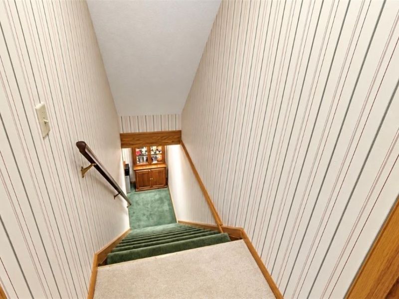 2548 Glenshire Circle , Uniontown, OH 44685 Photo 25