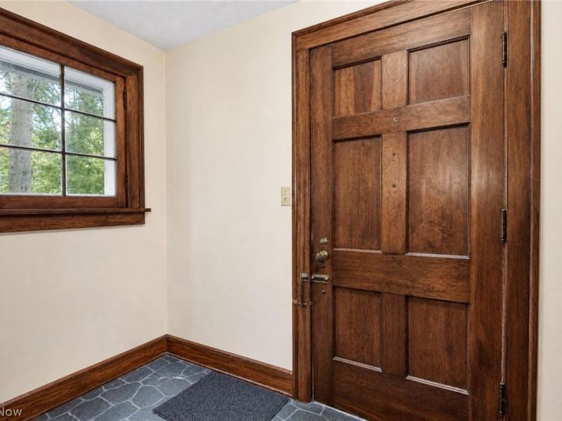 7912 Middlesex Road, Mentor, OH 44060 Photo 5