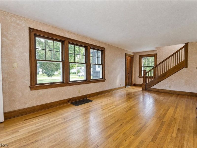 7912 Middlesex Road, Mentor, OH 44060 Photo 7