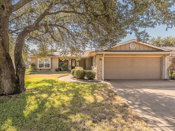 3713 Quail Run , Granbury, TX 76049