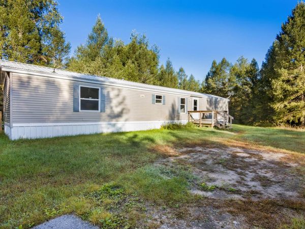 8142 Sadie Lane, Mesick, MI 49668