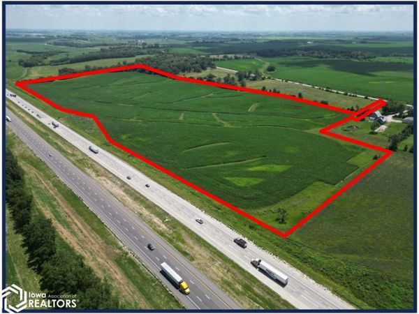 Lower West Branch Rd SE, West Branch, IA 52358