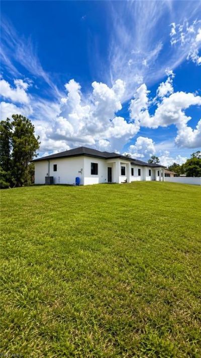2924 Wallace Ave S, Unit 2926, Lehigh Acres, FL 33973 Photo