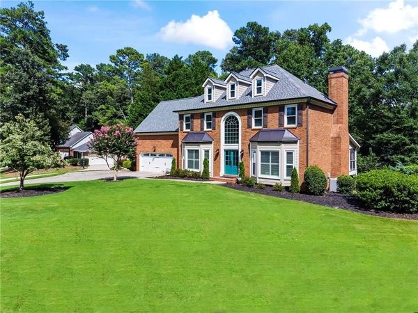 8325 Riverbirch Drive , Roswell, GA 30076