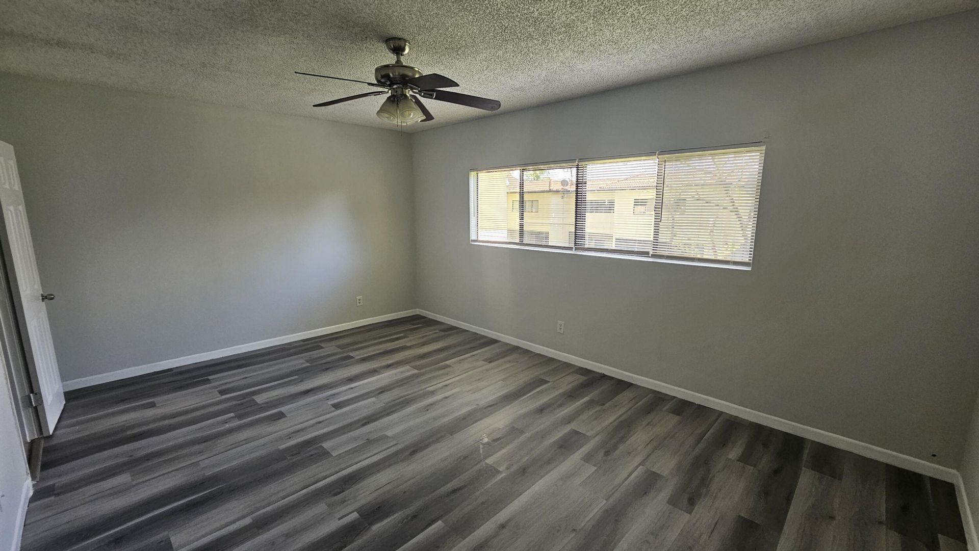 4669 NW 89th Avenue, Sunrise, FL 33351 Photo