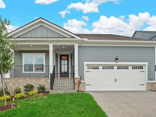 1053 Cherry Tree Dr , Mount Juliet, TN 37122