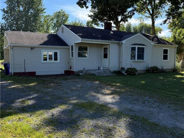 1600 Lockport Road , Youngstown, NY 14174