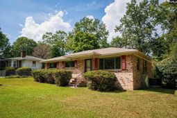 1145 Mathis Court photo 4