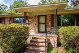 1145 Mathis Court photo 4