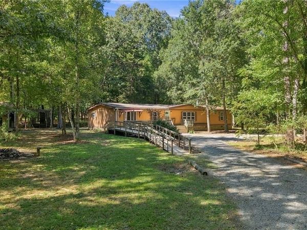 2515 Borland Road , Hillsborough, NC 27278