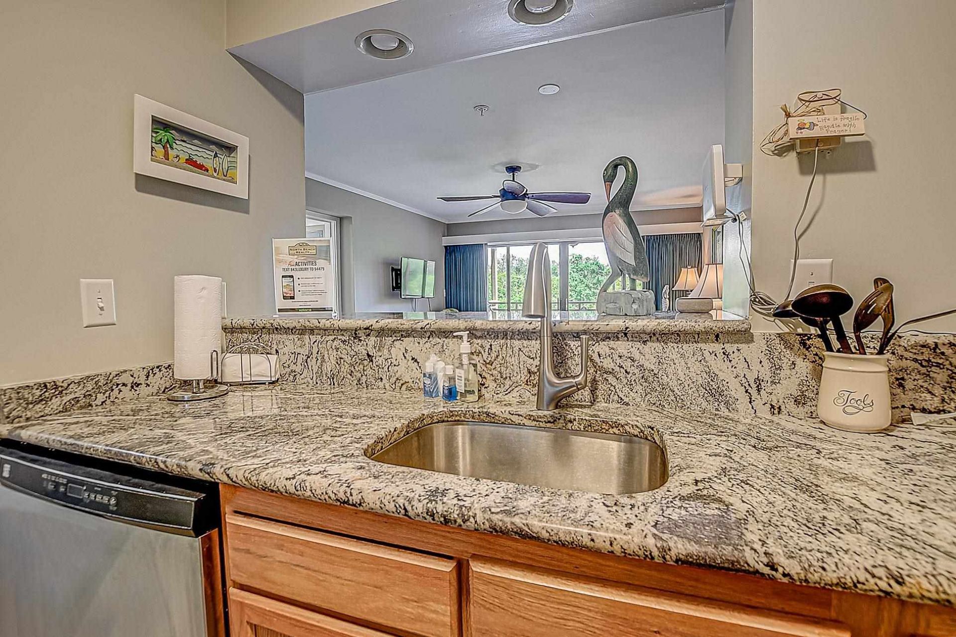 415 Ocean Creek Dr. Photo 10