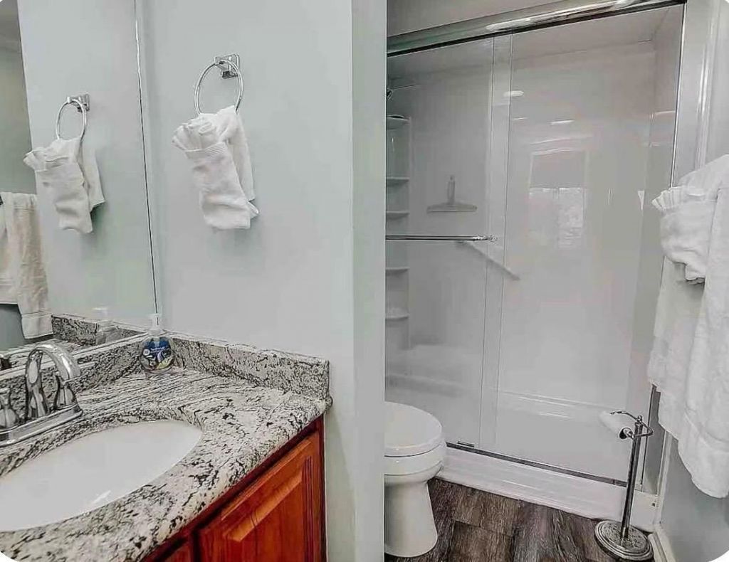 415 Ocean Creek Dr. Photo 18