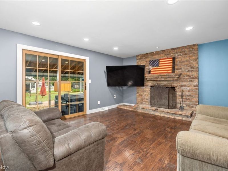 692 Thelma Drive , Wadsworth, OH 44281 Photo 15
