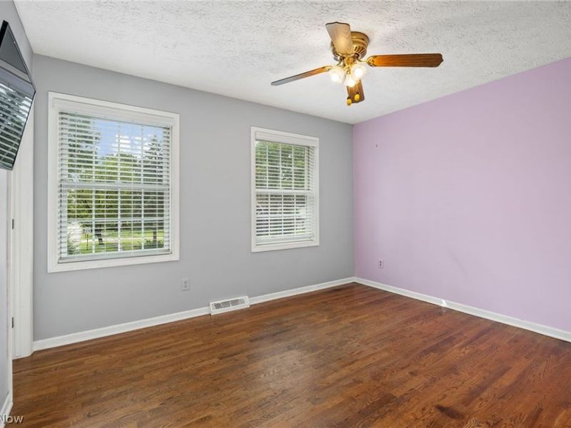 692 Thelma Drive , Wadsworth, OH 44281 Photo 40
