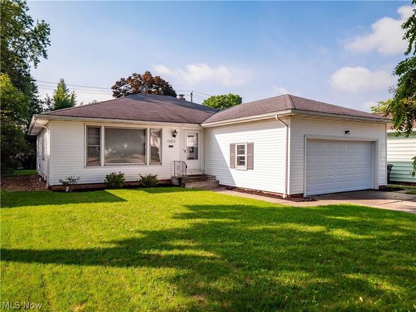 4810 Fairlawn Road , Lyndhurst, OH 44124