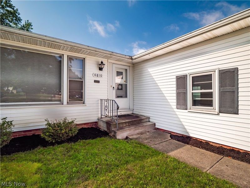 4810 Fairlawn Road, Lyndhurst, OH 44124 Photo 6