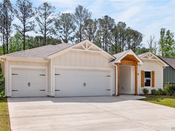 9046 Saxon St., Tuscaloosa, AL 35405