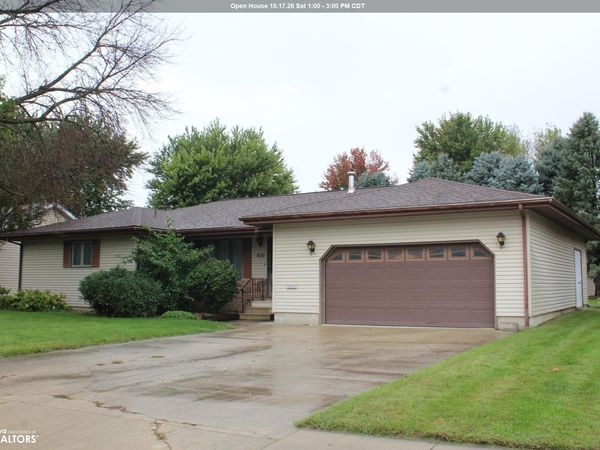 820 W 11Th Street, Garner, IA 50438