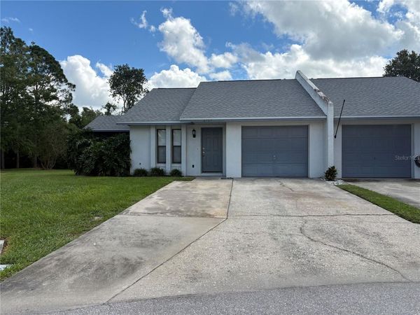 5702 GRANITE LANE , LAKELAND, FL 33809