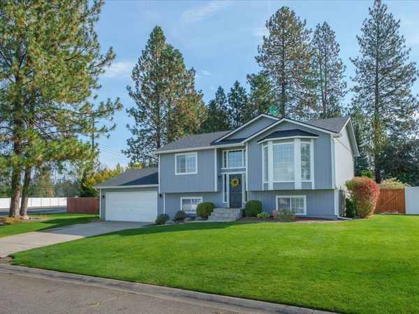 15822 N Anna Ct, Mead, WA 99021