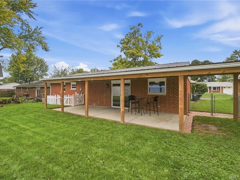 1210 Gettysburg Drive, Troy, OH 45373 Photo 32