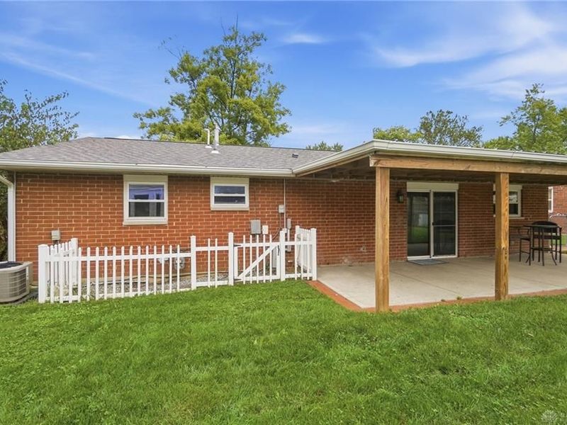 1210 Gettysburg Drive, Troy, OH 45373 Photo 34