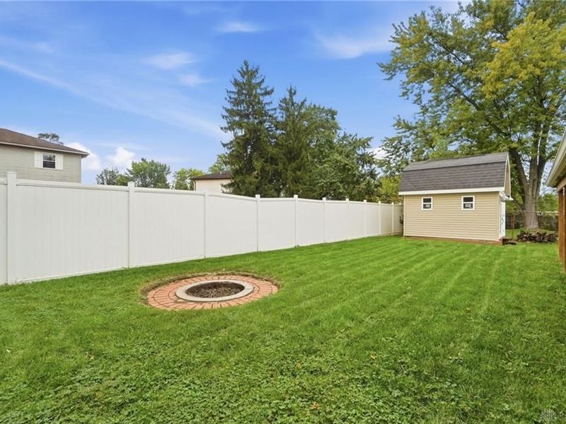 1210 Gettysburg Drive, Troy, OH 45373 Photo 44
