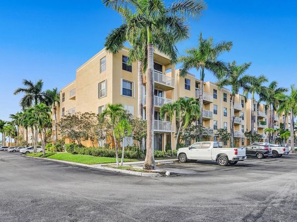 1350 SE 3RD Avenue, Unit 406, Dania Beach, FL 33004