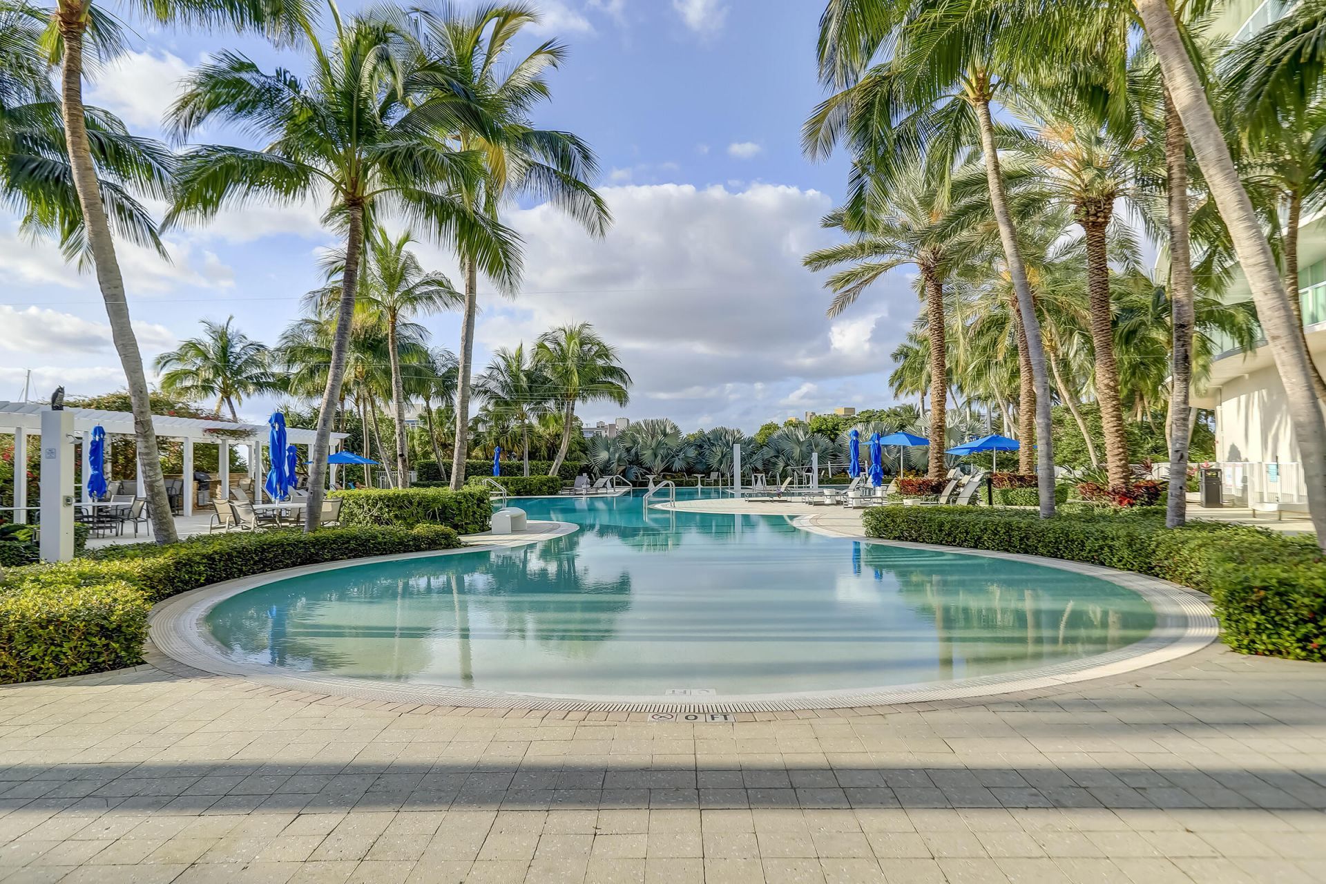 1 N Ocean Boulevard, Unit 602, Pompano Beach, FL 33062 Photo
