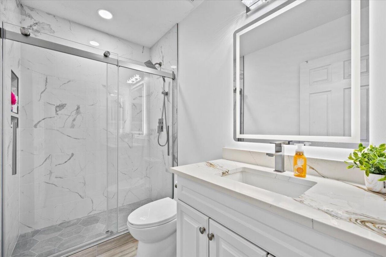 7108 Hawks Nest Terrace, Riviera Beach, FL 33407 Photo