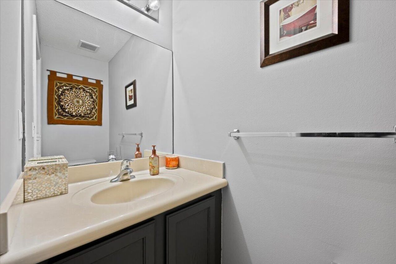 7108 Hawks Nest Terrace, Riviera Beach, FL 33407 Photo