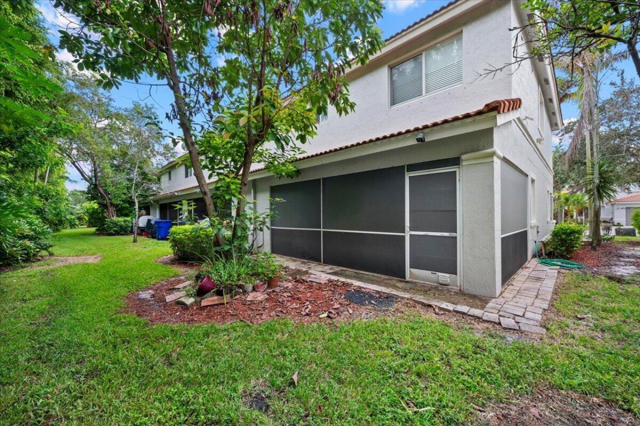 7108 Hawks Nest Terrace, Riviera Beach, FL 33407 Photo