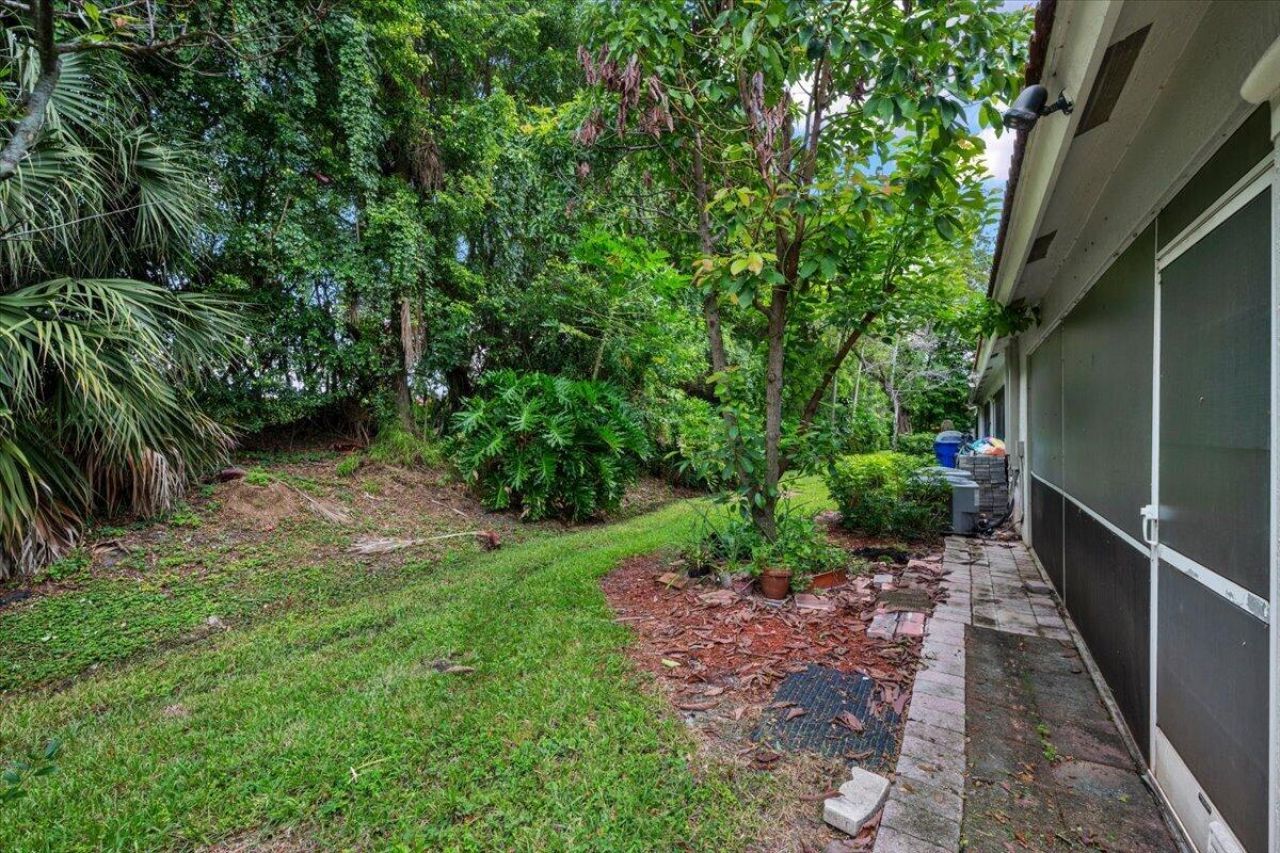 7108 Hawks Nest Terrace, Riviera Beach, FL 33407 Photo