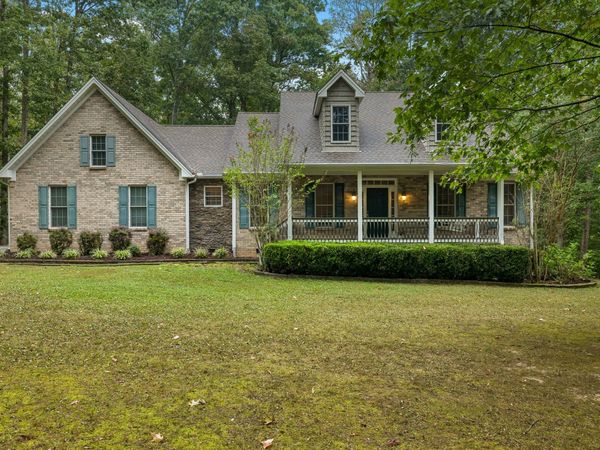 1003 Goldfinch Ct, Kingston Springs, TN 37082