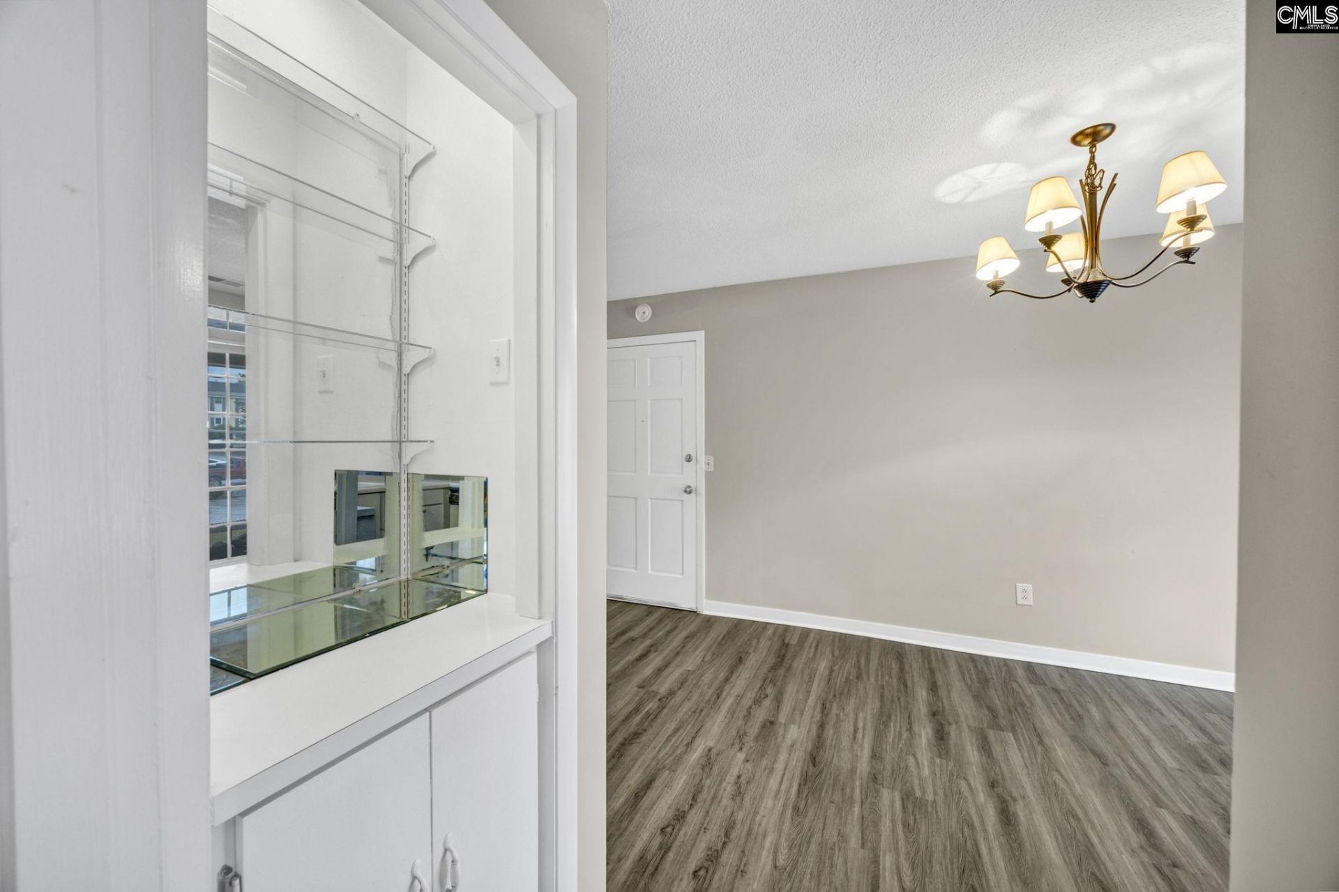 3600 Chateau Drive  Photo 20