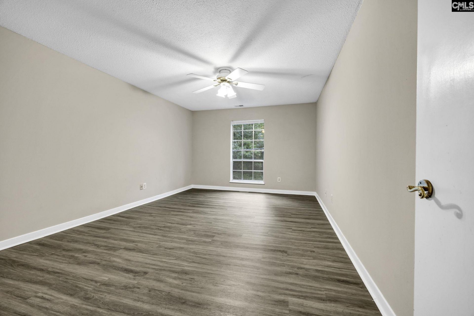 3600 Chateau Drive  Photo 23