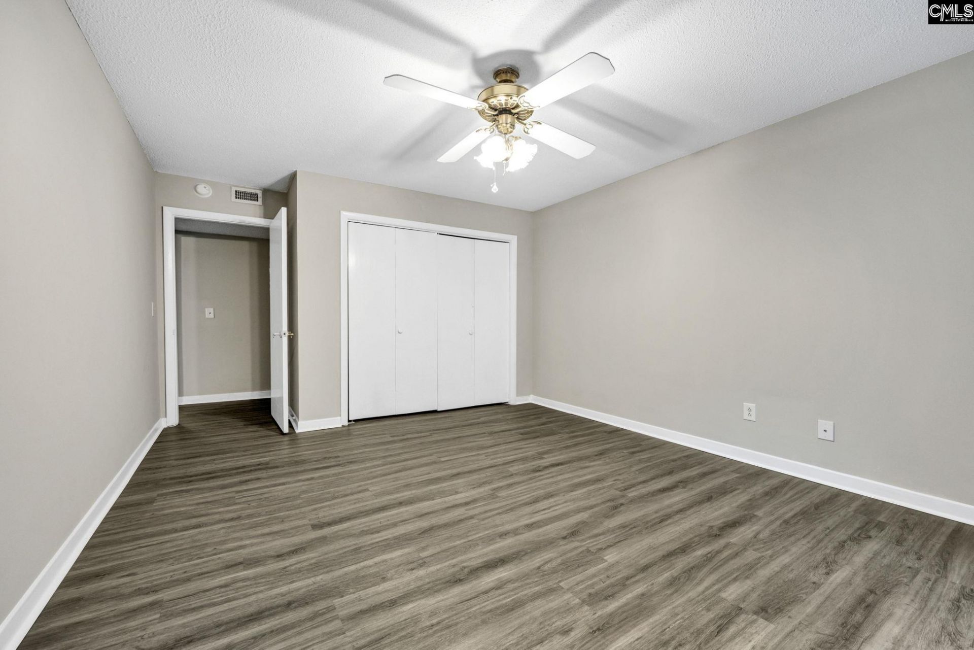 3600 Chateau Drive  Photo 31