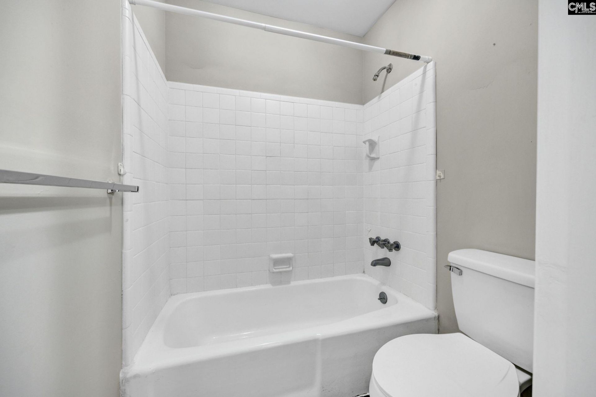 3600 Chateau Drive  Photo 33