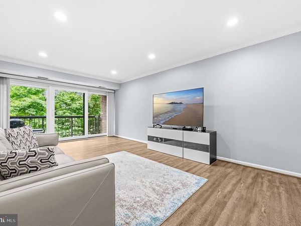 9715 KINGS CROWN COURT , Unit 201, FAIRFAX, VA 22031