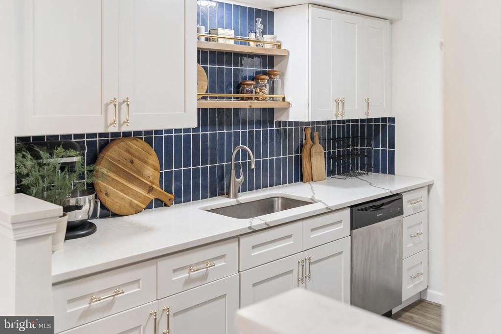 363 GREEN MEADOW LANE , HORSHAM, PA 19044