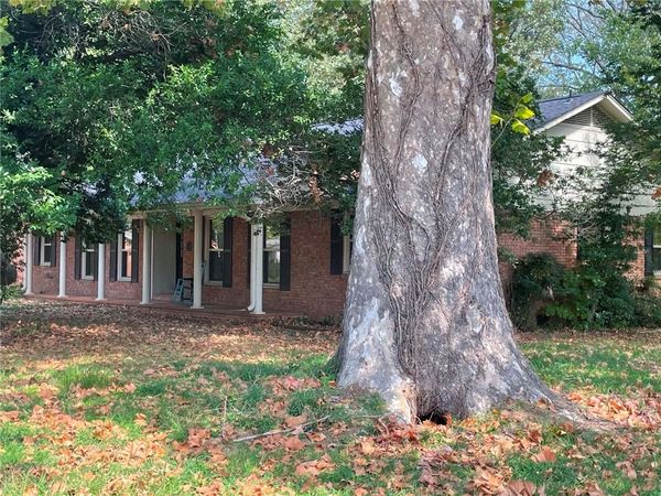 307 S Phoenix Avenue , Russellville, AR 72801